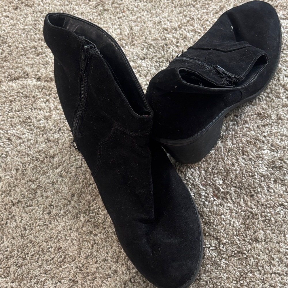 👟 3/$10 - Black Women's Ankle Boots